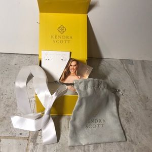 Kendra Scott Box Only